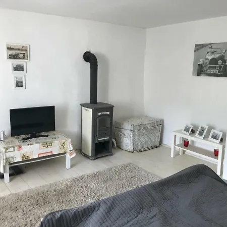 Gólyásház Apartman Kővágóörs